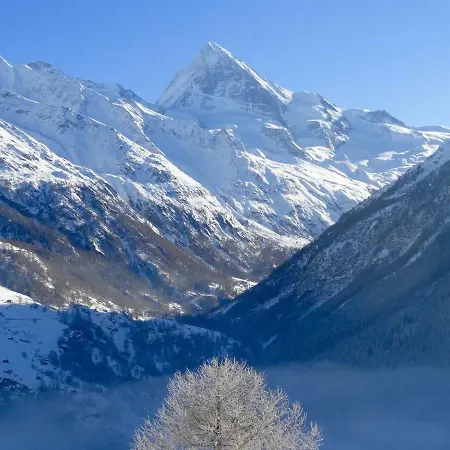 Pensionat Grand Pra 3*